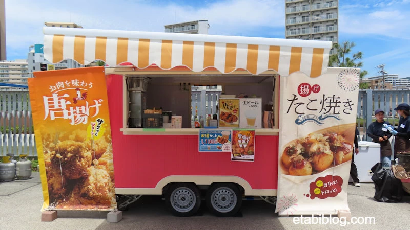 たこやきのキッチンカー
