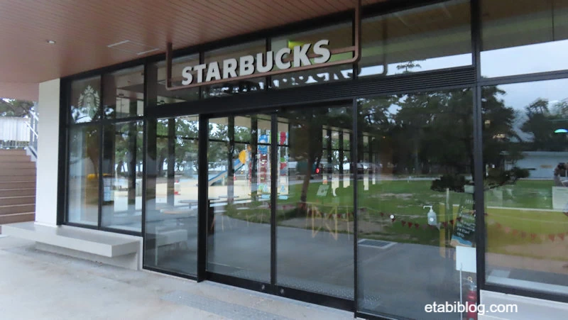 スターバックスコーヒー 須磨海浜公園店の入口