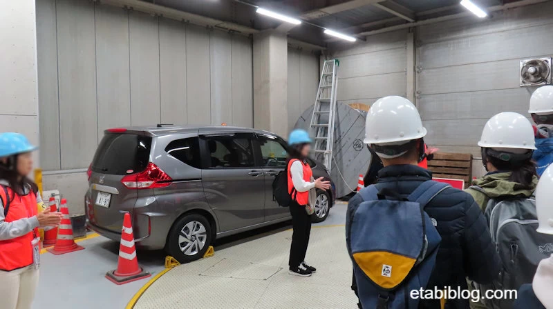 明石海峡大橋アンカレイジの中