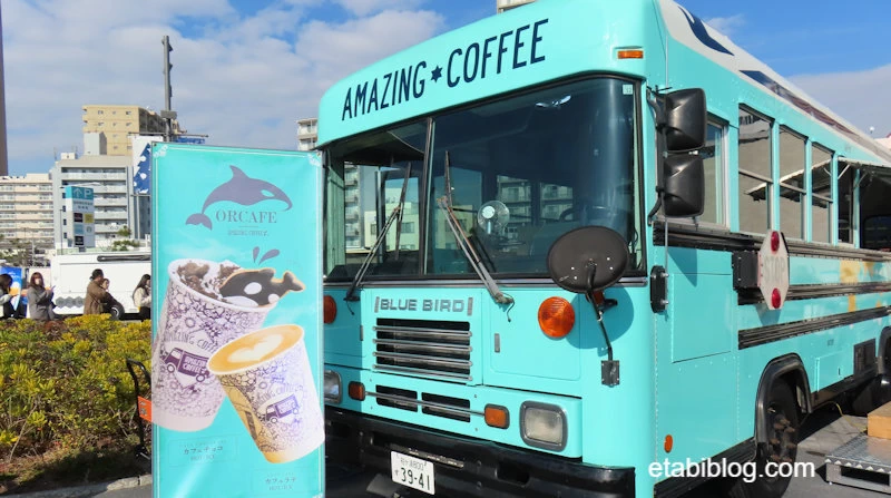 ORCAFE produced by AMAZING COFFEEのバスキッチンカー