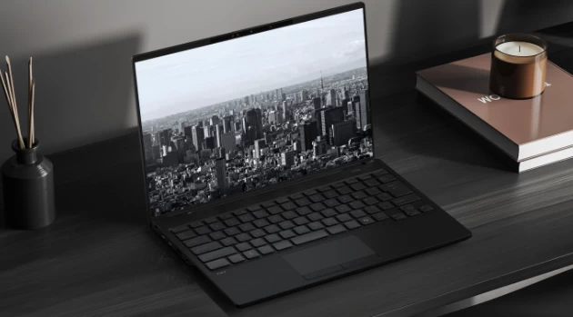 富士通のノートパソコンFMVZeroの表示画面