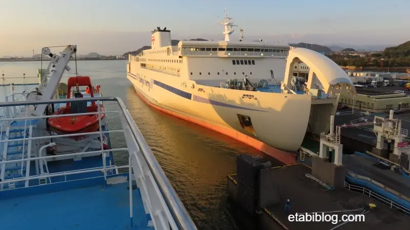 新門司港のもう1隻の阪九フェリー