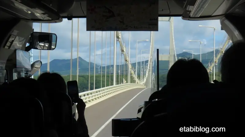 白鳥大橋の橋の上