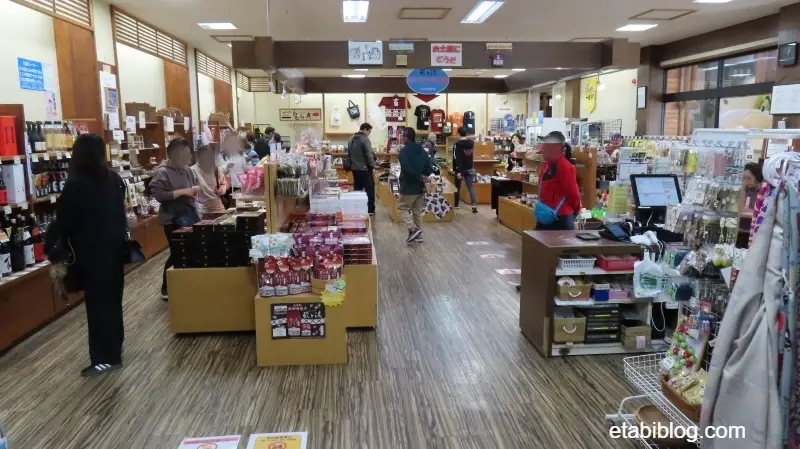 酸ヶ湯温泉の売店