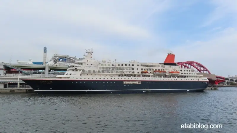 出航前のにっぽん丸