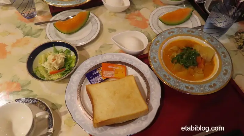 プチホテルコリンシアンの朝食