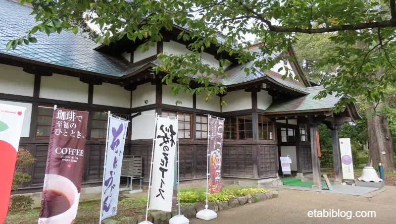 弘前公園の武徳殿