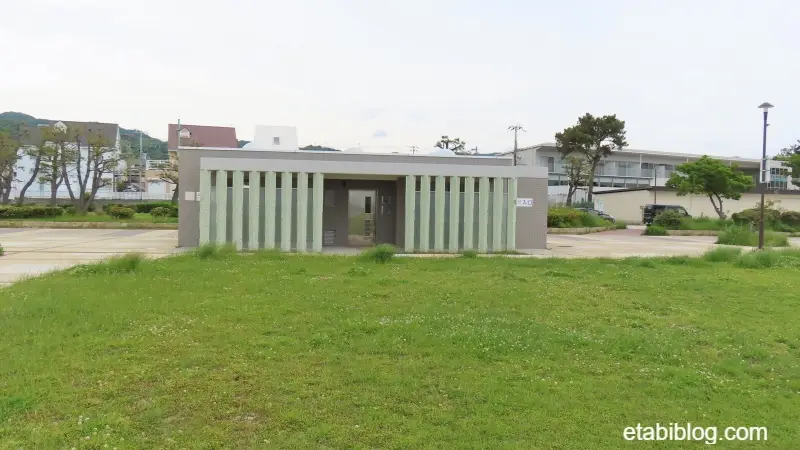 中央広場の常設トイレ