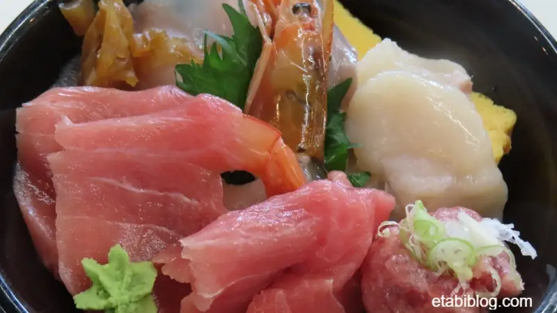 松島さかな市場の海鮮丼