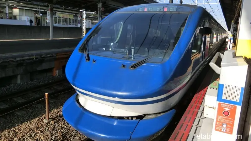 特急スーパーはくとの先頭車