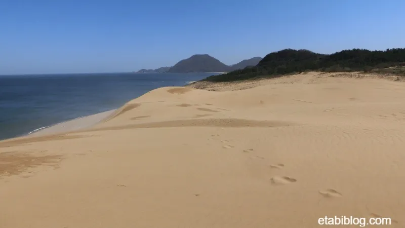 馬の背から見る日本海の東側