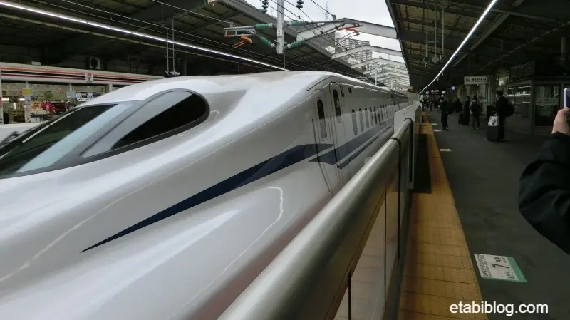山陽新幹線のぞみ号の先頭車