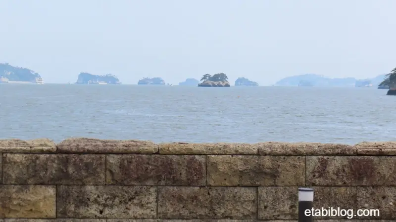 陸から見える松島湾の島