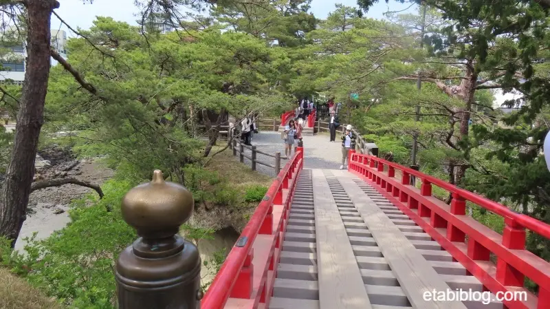五大堂の透橋（すかしばし）