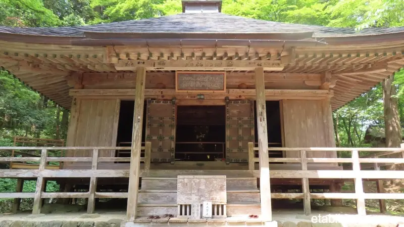 中尊寺経蔵(きょうぞう)