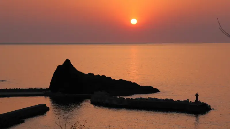 ウトロの夕日の絶景